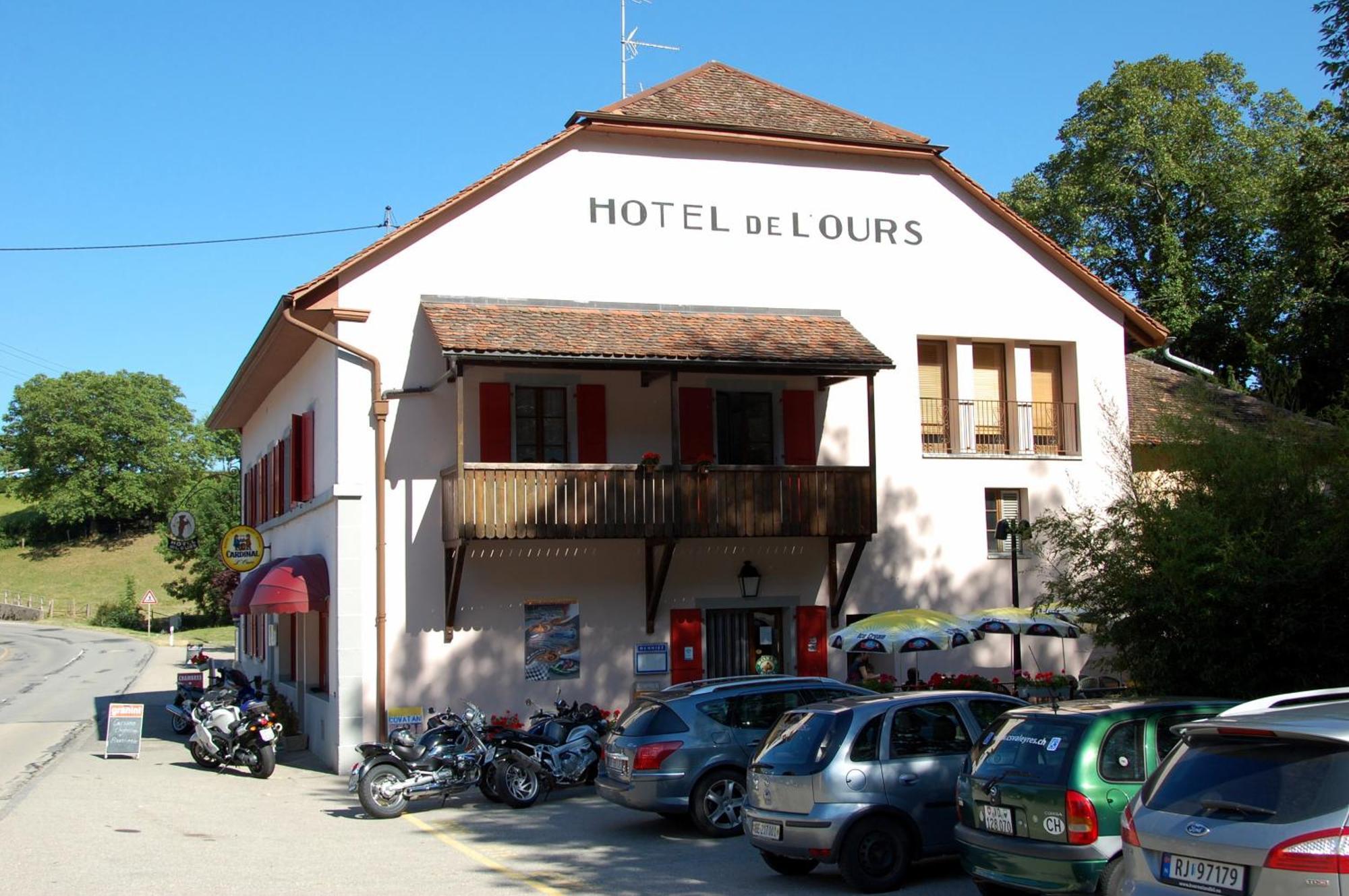 Hotel De L'Ours Vuiteboeuf Dış mekan fotoğraf