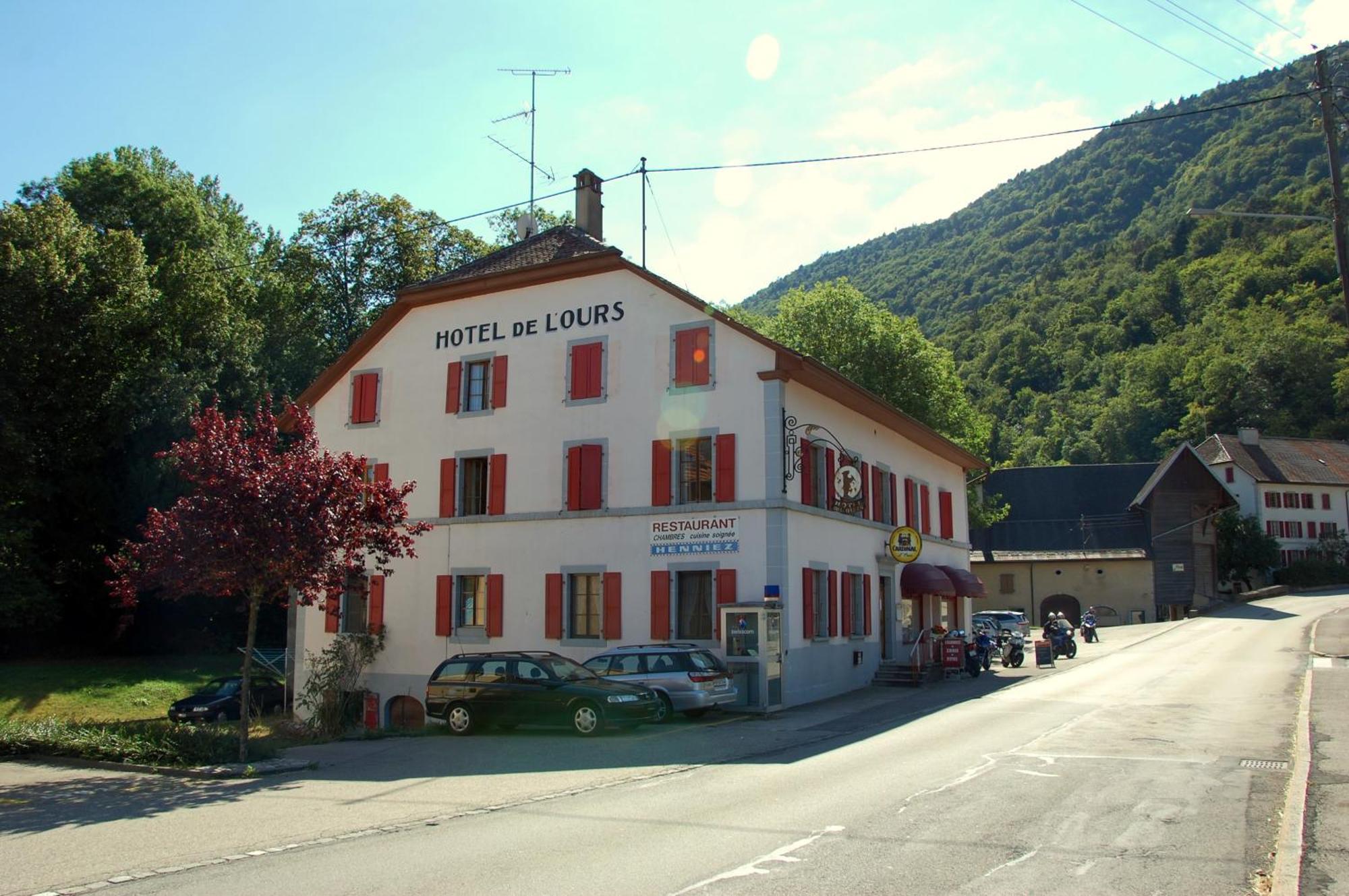 Hotel De L'Ours Vuiteboeuf Dış mekan fotoğraf