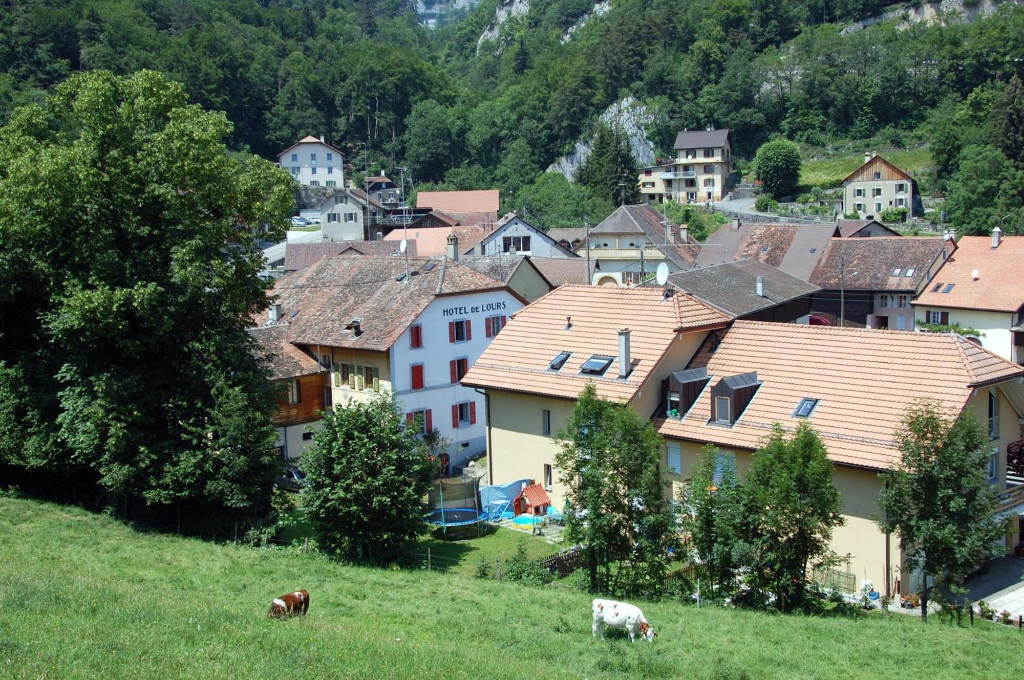 Hotel De L'Ours Vuiteboeuf Dış mekan fotoğraf
