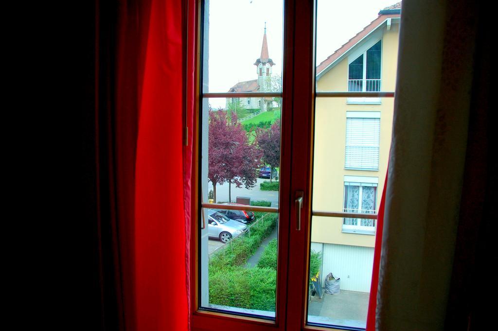Hotel De L'Ours Vuiteboeuf Dış mekan fotoğraf